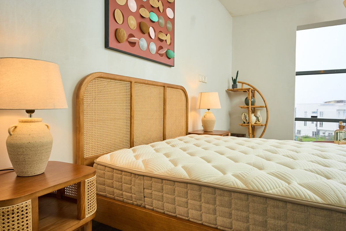 The Elmira Hybrid Mattress