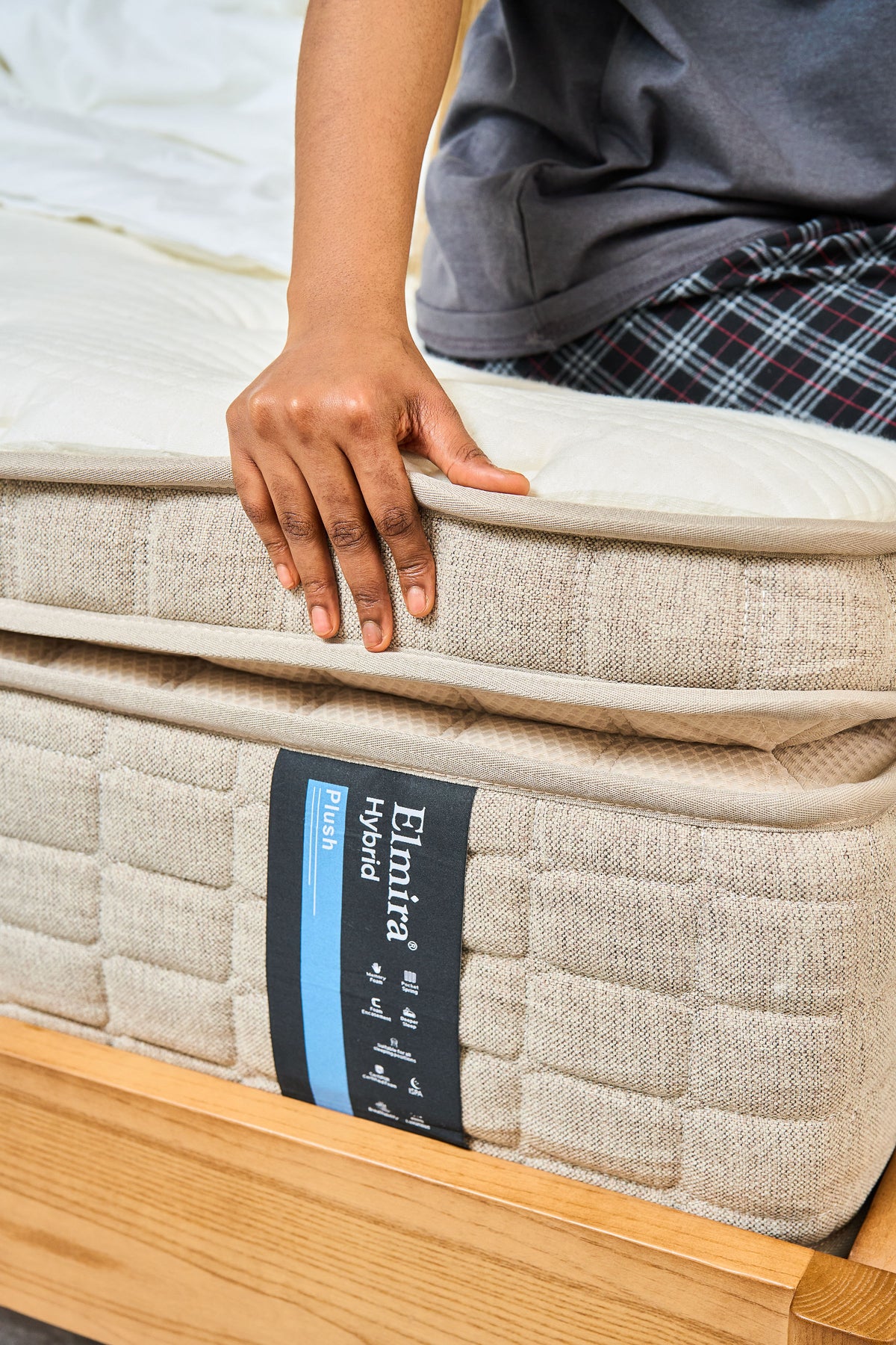 The Elmira Hybrid Mattress